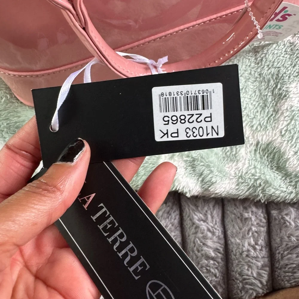 Pink Patent Leather Handbag - Picture 4 of 9